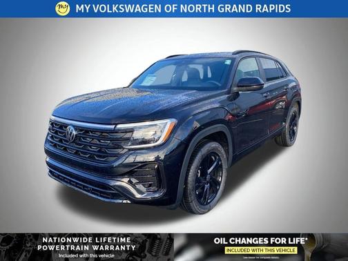 2026 Volkswagen Atlas Cross Sport 2.0T SEL R-Line Black