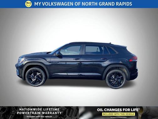 2026 Volkswagen Atlas Cross Sport 2.0T SEL R-Line Black
