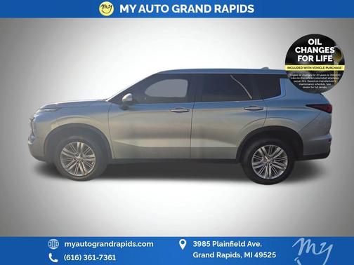 2024 Mitsubishi Outlander ES