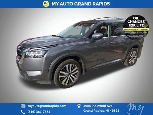 2022 Nissan Pathfinder Platinum