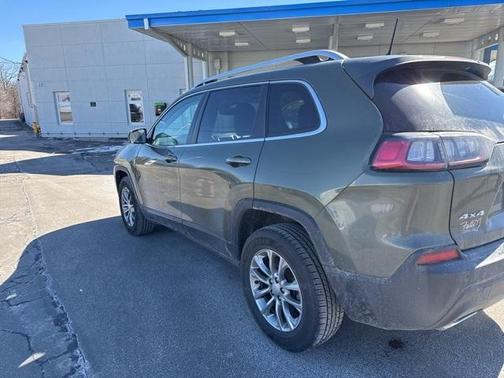 2021 Jeep Cherokee Latitude Lux