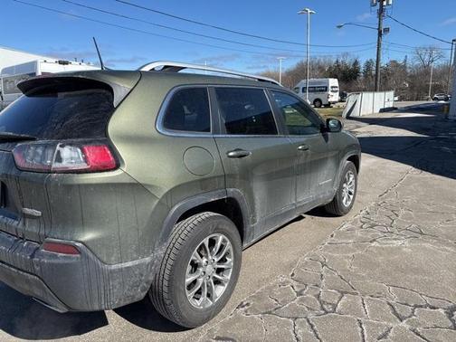 2021 Jeep Cherokee Latitude Lux