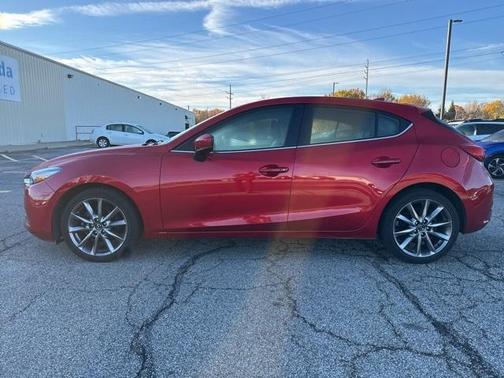 2018 Mazda Mazda3 Touring