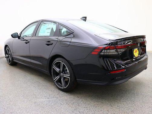 Crystal Black Pearl 2026 Honda Accord Hybrid Sport