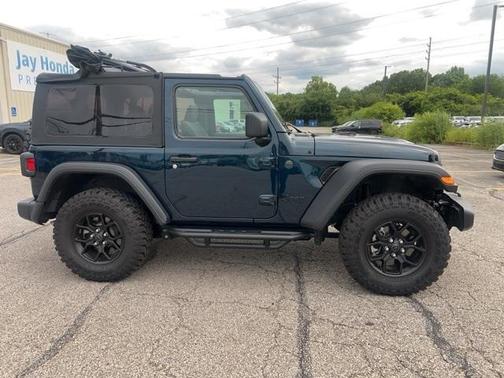 2025 Jeep Wrangler Sport