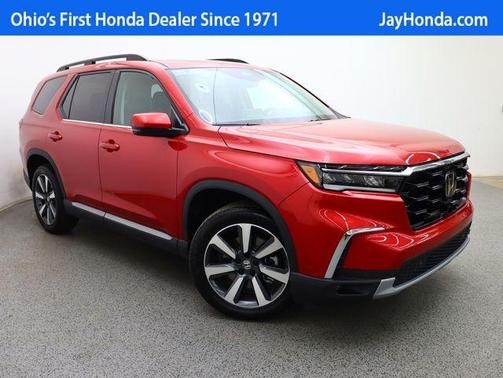 Radiant Red Metallic II 2025 Honda Pilot Touring