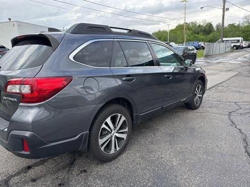Magnetite Gray Metallic 2018 Subaru Outback 2.5i Limited