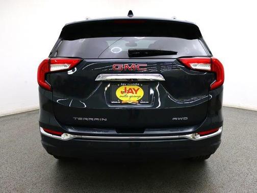 Hunter Metallic 2022 GMC Terrain Denali