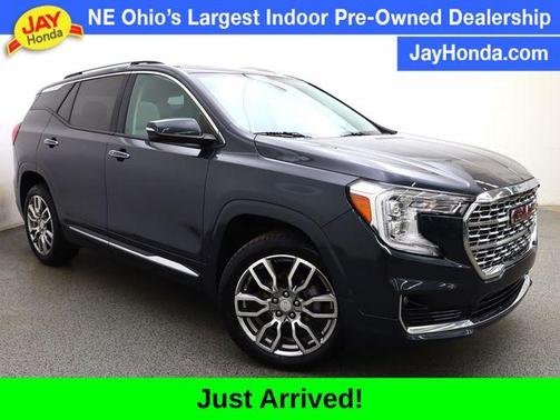 Hunter Metallic 2022 GMC Terrain Denali