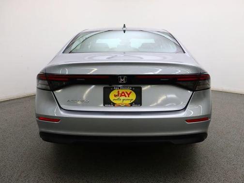 Lunar Silver Metallic 2023 Honda Accord EX