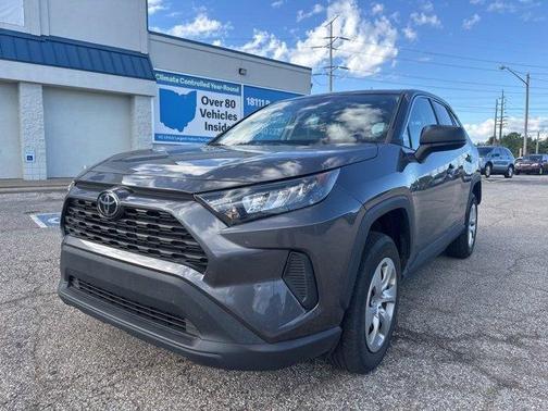 2022 Toyota RAV4 LE