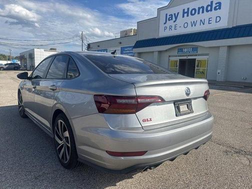 2019 Volkswagen Jetta GLI 2.0T Autobahn