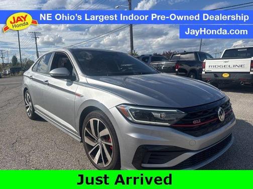 2019 Volkswagen Jetta GLI 2.0T Autobahn