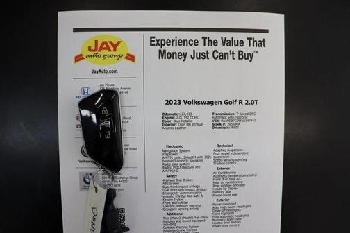 2023 Volkswagen Golf R 2.0T