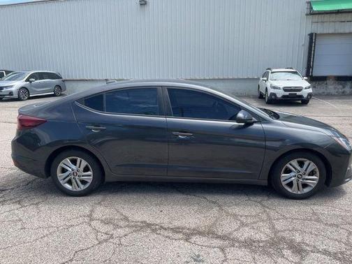 Metal 2020 Hyundai ELANTRA SEL
