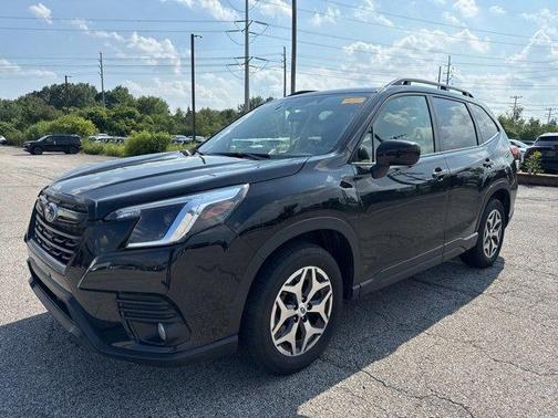 2022 Subaru Forester Premium