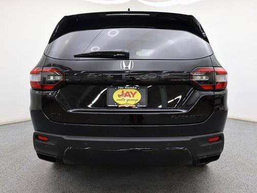 2026 Honda Pilot Black Edition