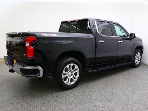 Black 2022 Chevrolet Silverado 1500 LTZ