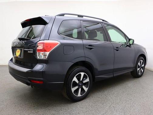 Dark Gray Metallic 2017 Subaru Forester 2.5i Limited