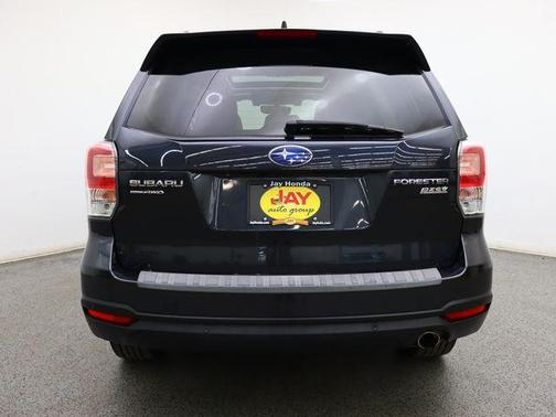 Dark Gray Metallic 2017 Subaru Forester 2.5i Limited