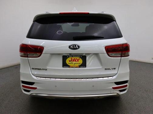 2017 Kia Sorento SX