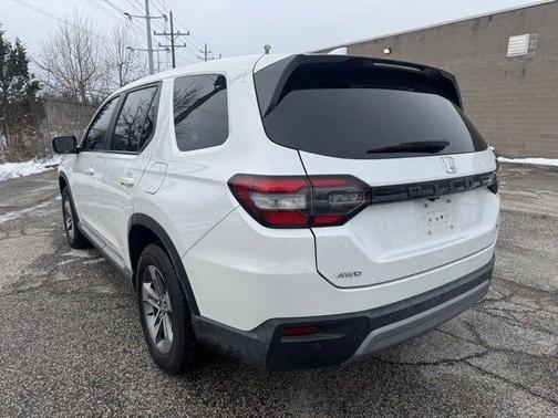 2023 Honda Pilot EX-L 7-Passenger