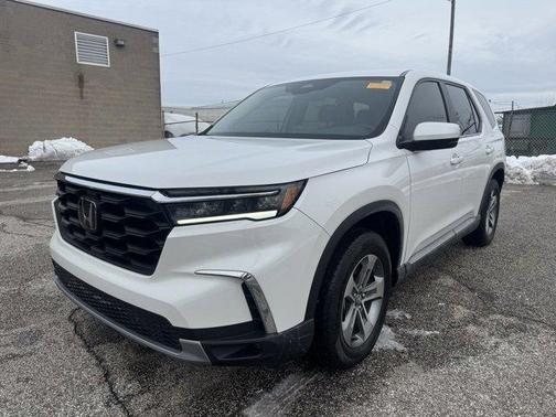 2023 Honda Pilot EX-L 7-Passenger