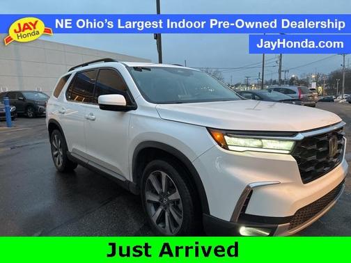 2023 Honda Pilot Touring
