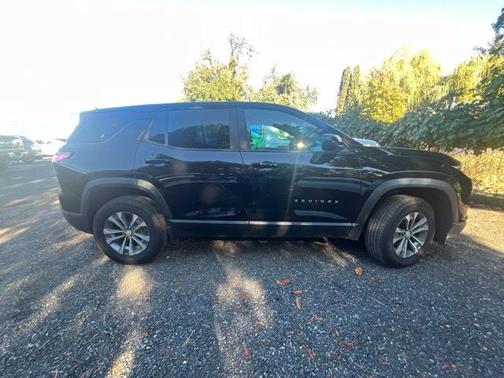 Mosaic Black Metallic 2026 Chevrolet Equinox LT