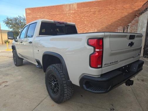 2026 Chevrolet Silverado 2500 ZR2