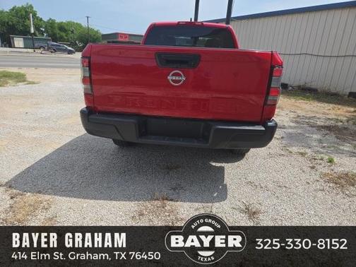 2022 Nissan Frontier S