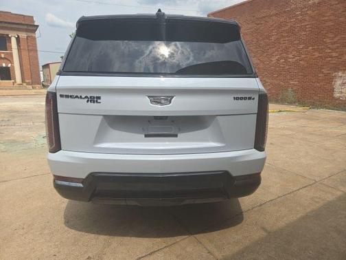 2026 Cadillac Escalade IQL Sport