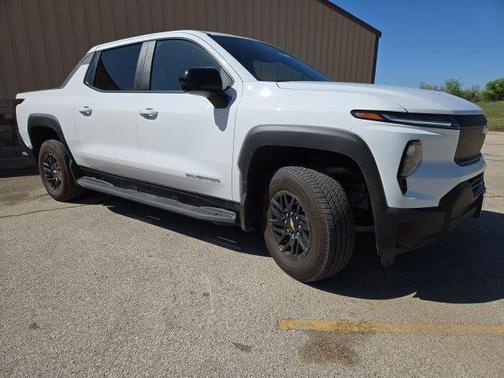 2024 Chevrolet Silverado EV WT