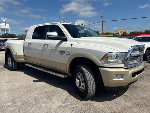 Pearl White 2016 RAM 3500 Laramie Longhorn