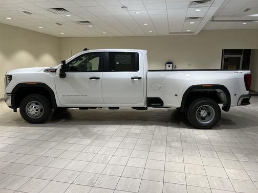 Summit White 2026 GMC Sierra 3500 Pro