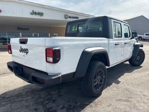 Bright White Clearcoat 2026 Jeep Gladiator Sport