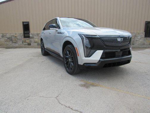 2025 Cadillac Escalade IQ Sport 1