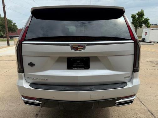 2024 Cadillac Escalade Premium Luxury Platinum