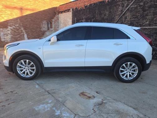 2023 Cadillac XT4 Luxury