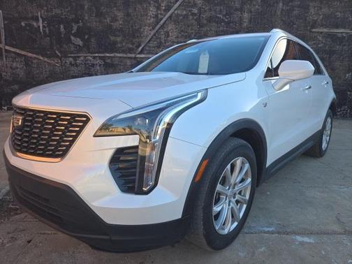 2023 Cadillac XT4 Luxury