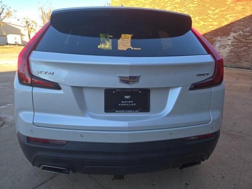 2023 Cadillac XT4 Luxury