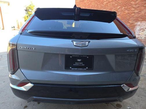 2026 Cadillac OPTIQ Luxury