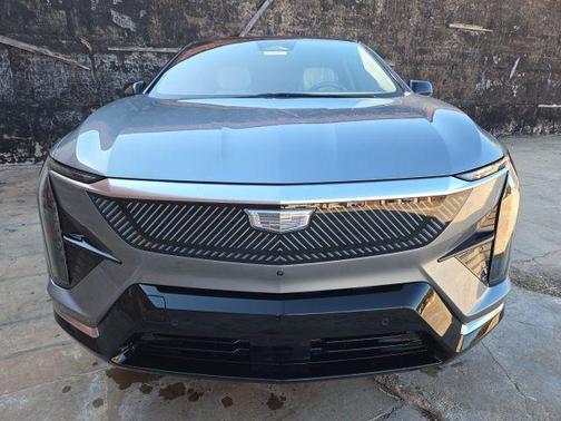 2026 Cadillac OPTIQ Luxury