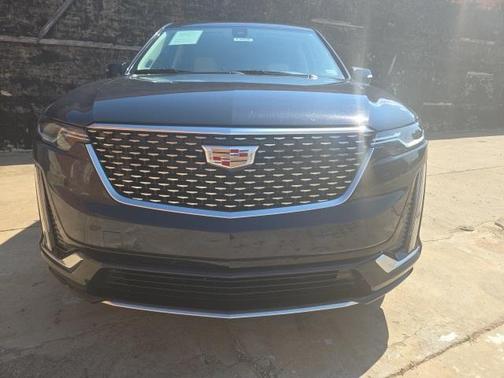 2025 Cadillac XT6 Premium Luxury FWD