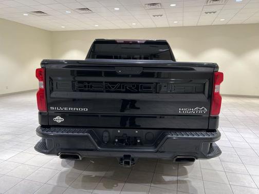 Black 2019 Chevrolet Silverado 1500 High Country