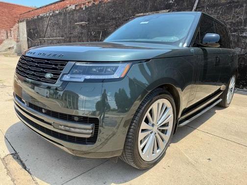 2024 Land Rover Range Rover P530 SE
