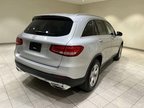 Iridium Silver Metallic 2018 Mercedes-Benz GLC 300 GLC 300