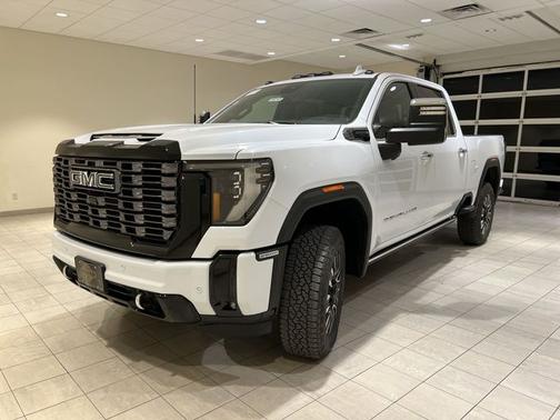 Glacier White Tricoat 2026 GMC Sierra 2500 Denali Ultimate