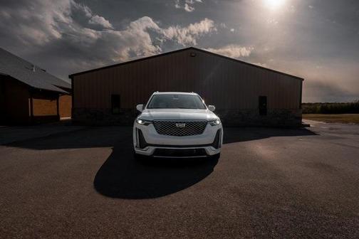 2025 Cadillac XT6 Premium Luxury FWD