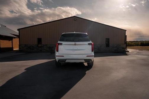 2025 Cadillac XT6 Premium Luxury FWD